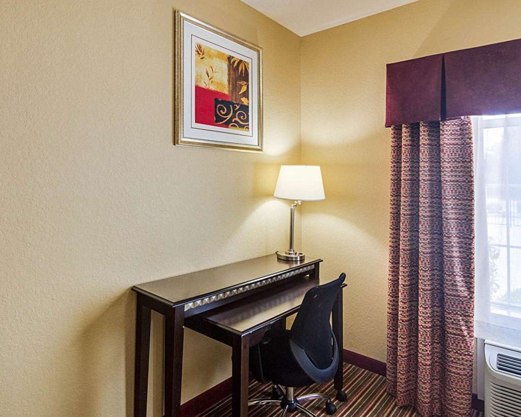 Quality Suites North Houston - Spring Habitación foto