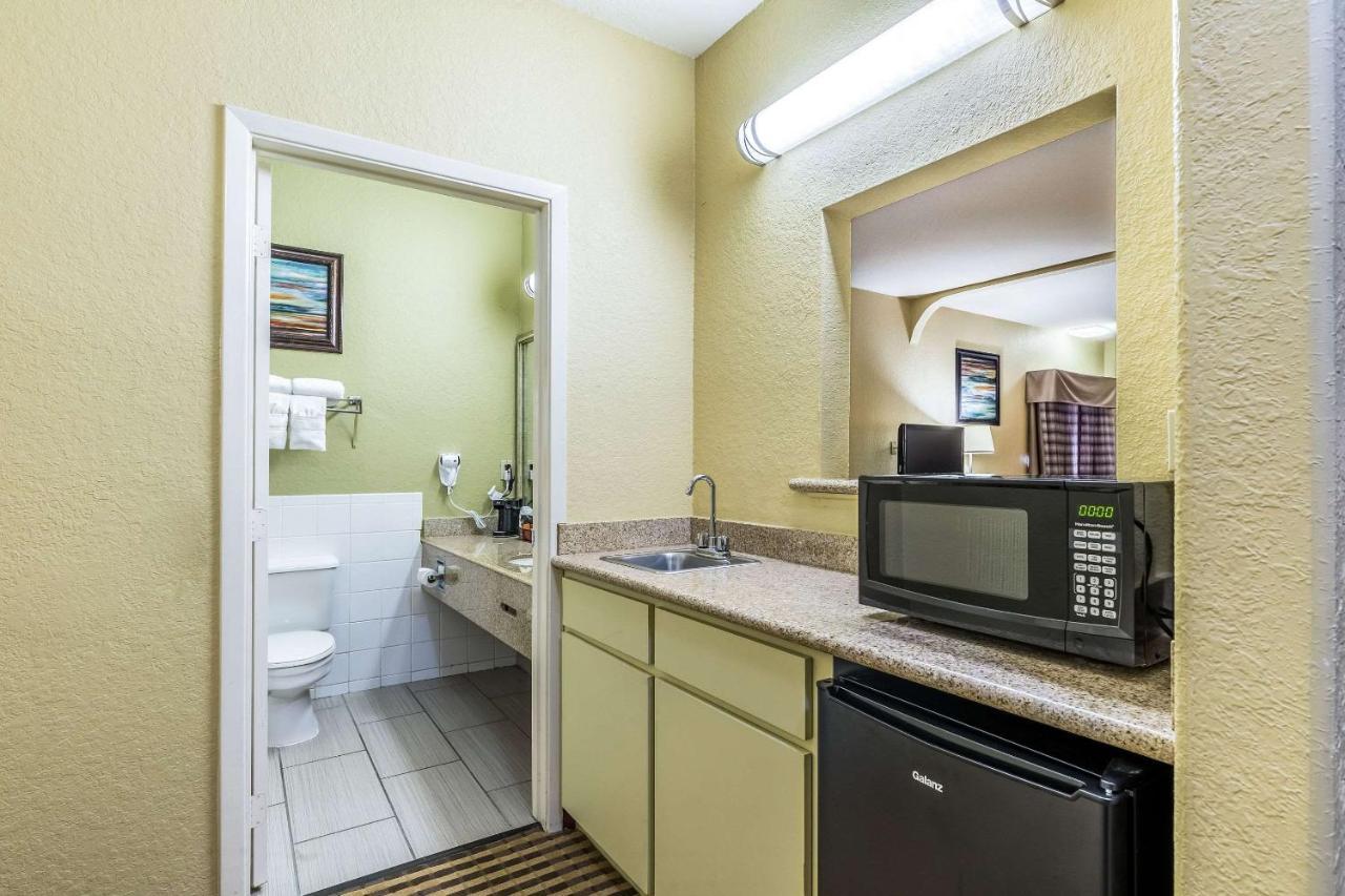 Quality Suites North Houston - Spring Exterior foto